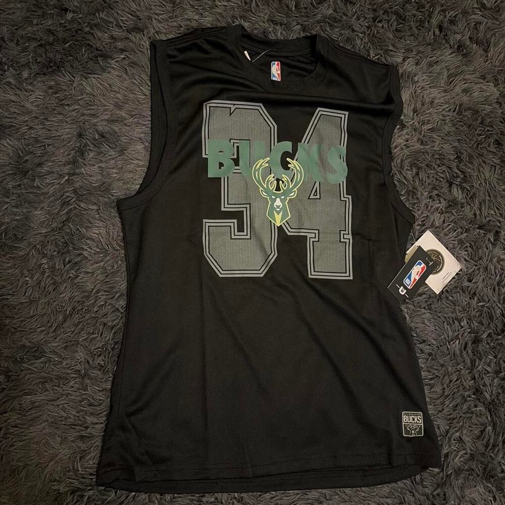 Ultra Game Bucks Giannis Antetokounmpo #34 Tank NWT